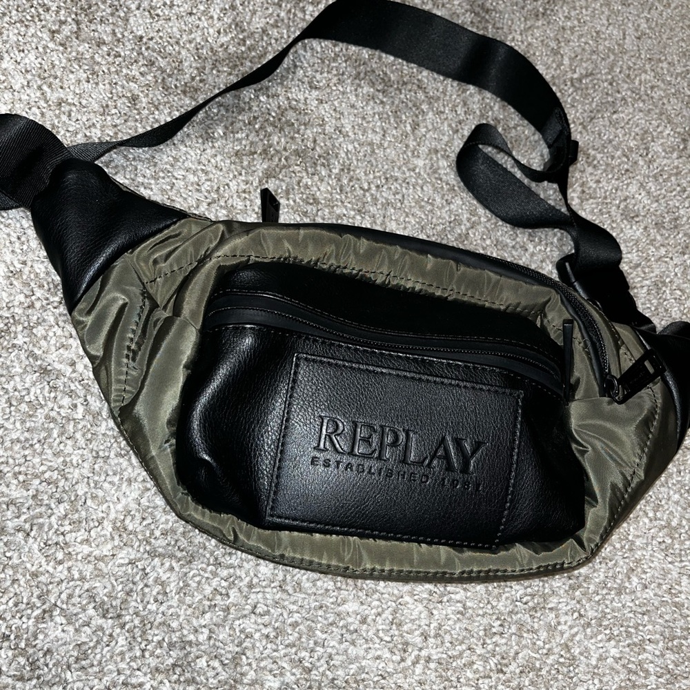 REPLAY leather Fanny pack.